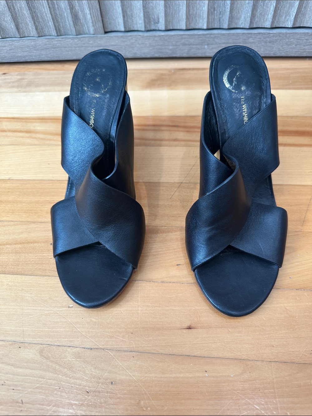 Women’s Black Twisted Leather Slide Sandals